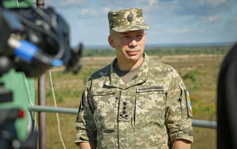 Олександр станіславович сирський – біографія, кар’єра, роль у ЗСУ та факти про Головнокомандувача України олександр станіславович сирський